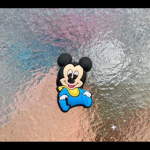 Baby Mickey Mouse Crocs Jibbitz Set - Picture 3 of 4